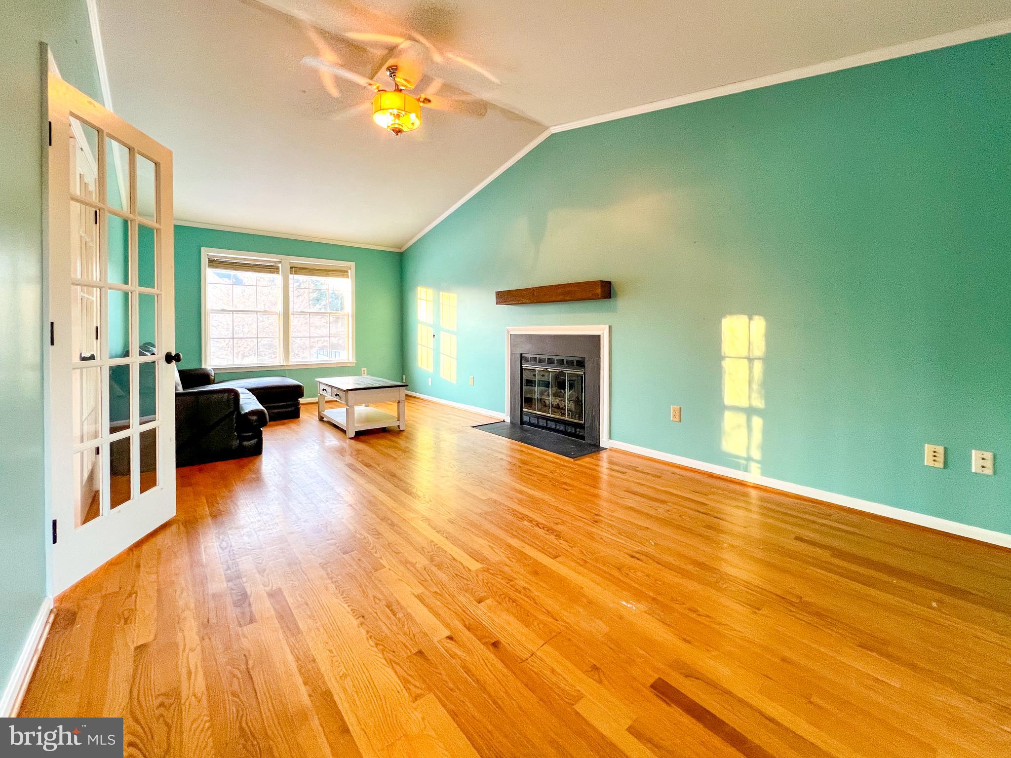 430 Westminster Ct