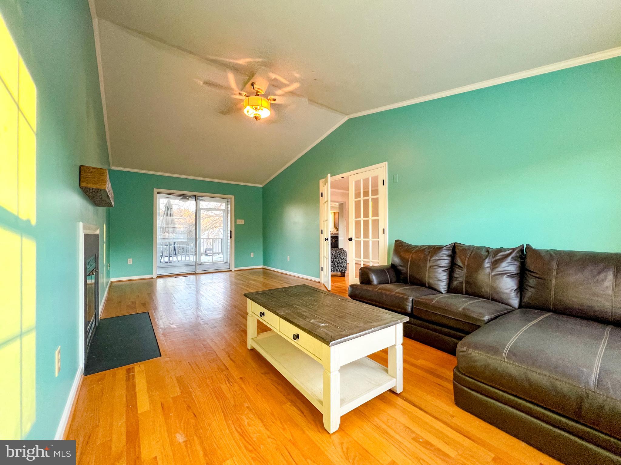 430 Westminster Ct
