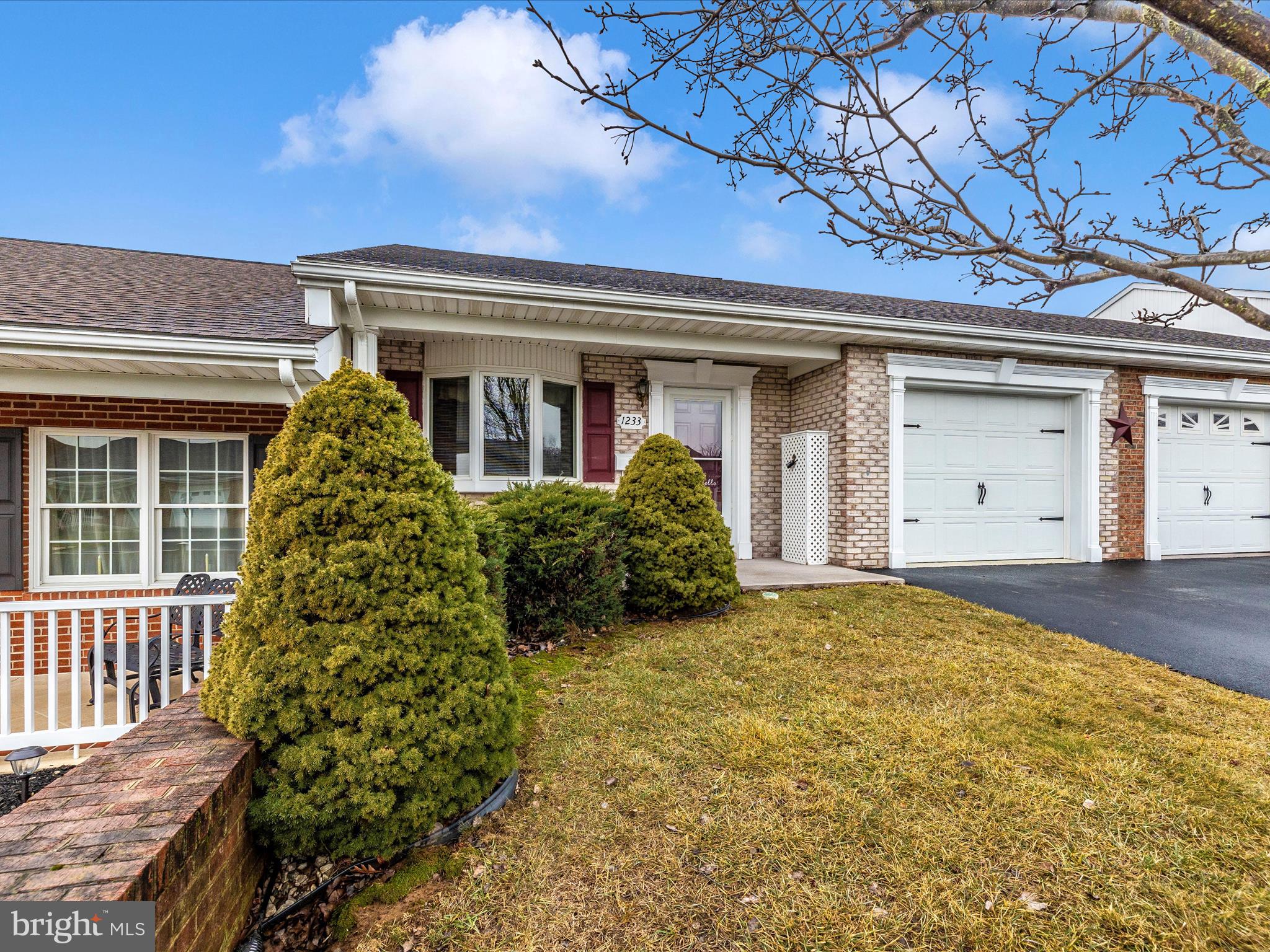 1233 GRAND LEGACY DRIVE