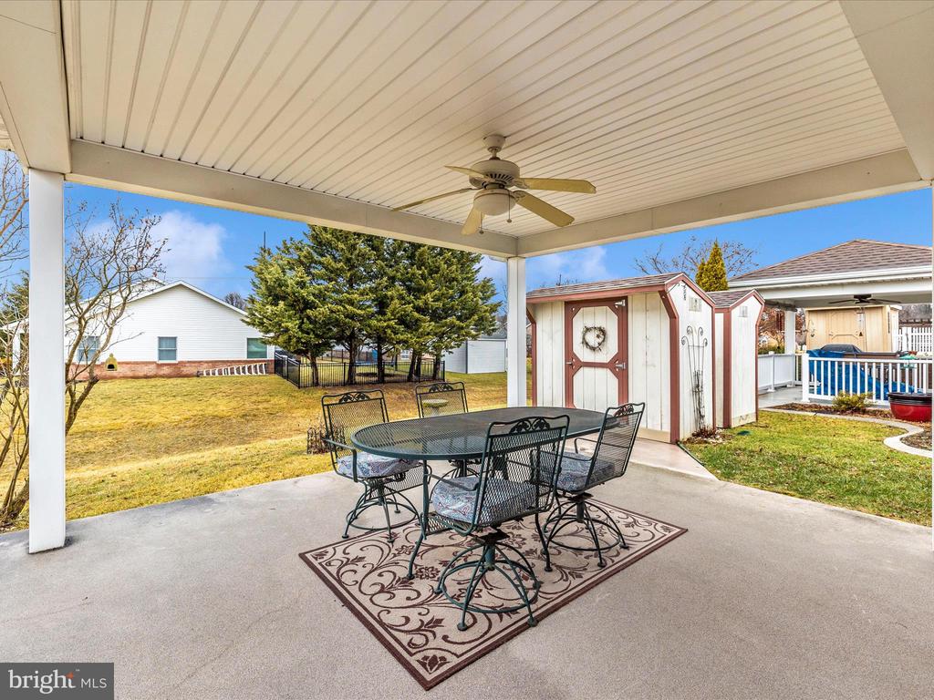 1233 GRAND LEGACY DRIVE