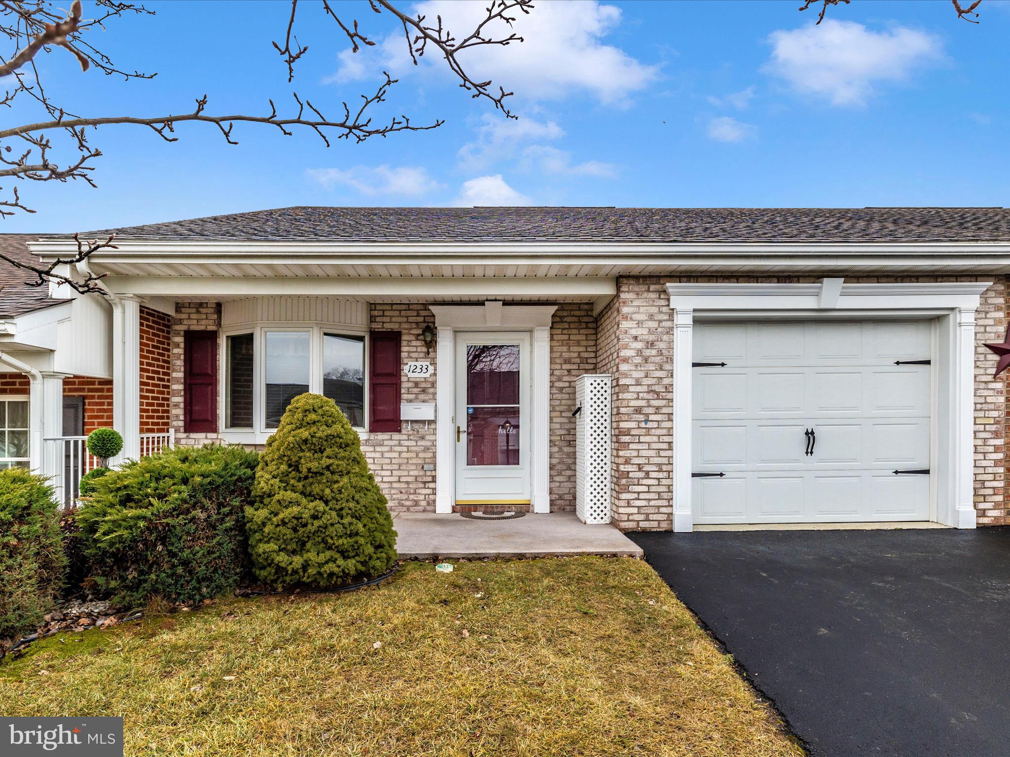 1233 GRAND LEGACY DRIVE