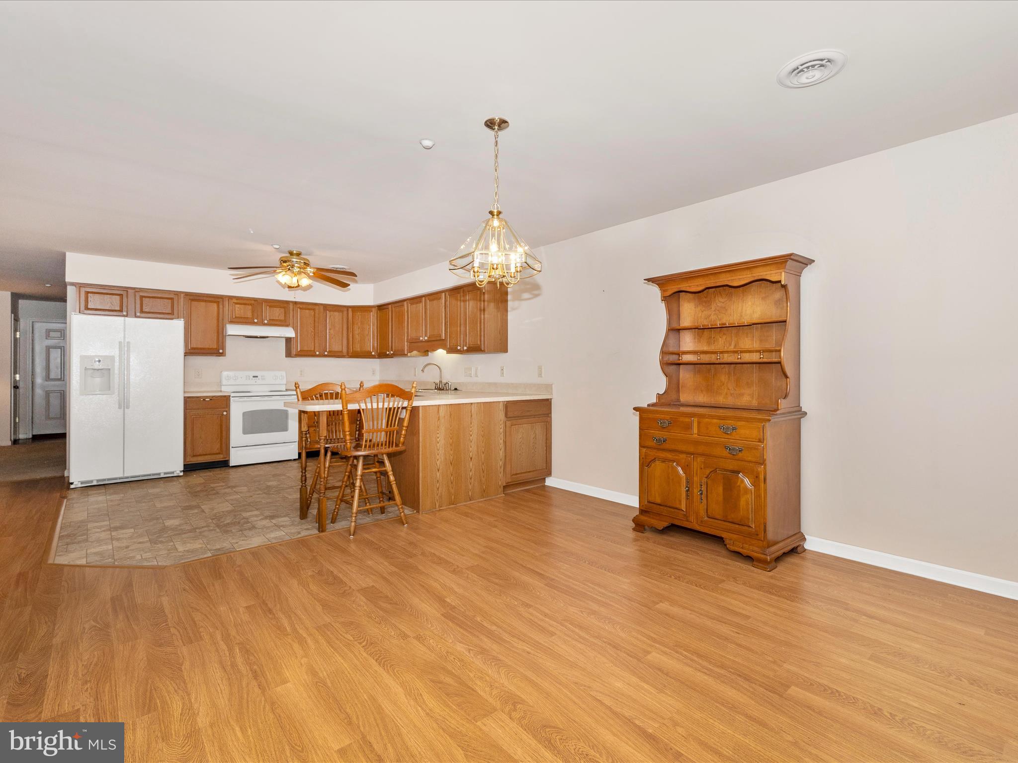 1233 GRAND LEGACY DRIVE