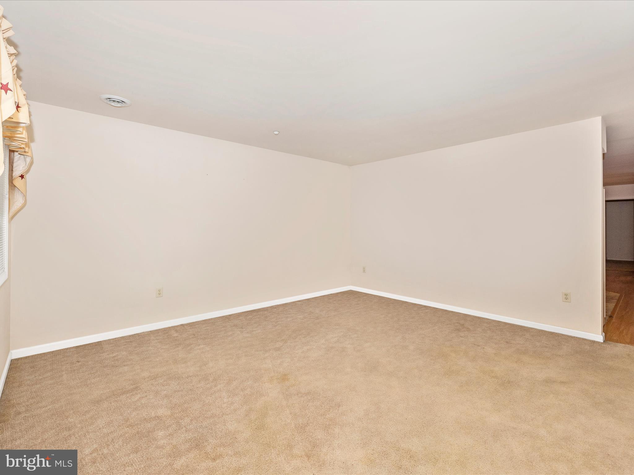 1233 GRAND LEGACY DRIVE