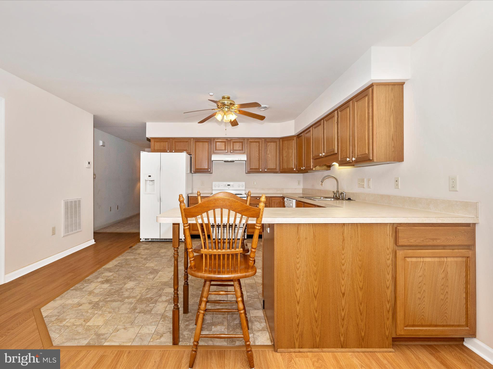 1233 GRAND LEGACY DRIVE