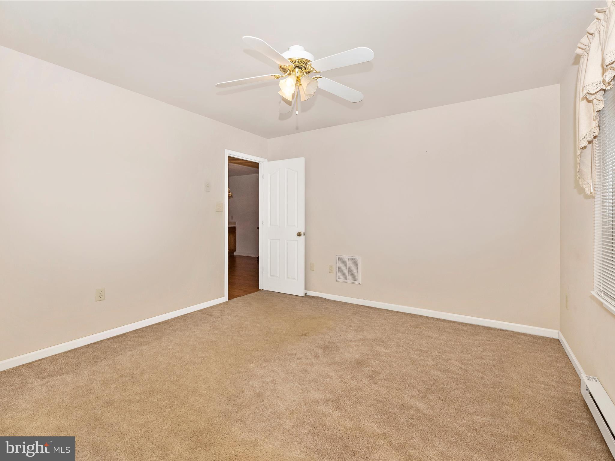 1233 GRAND LEGACY DRIVE