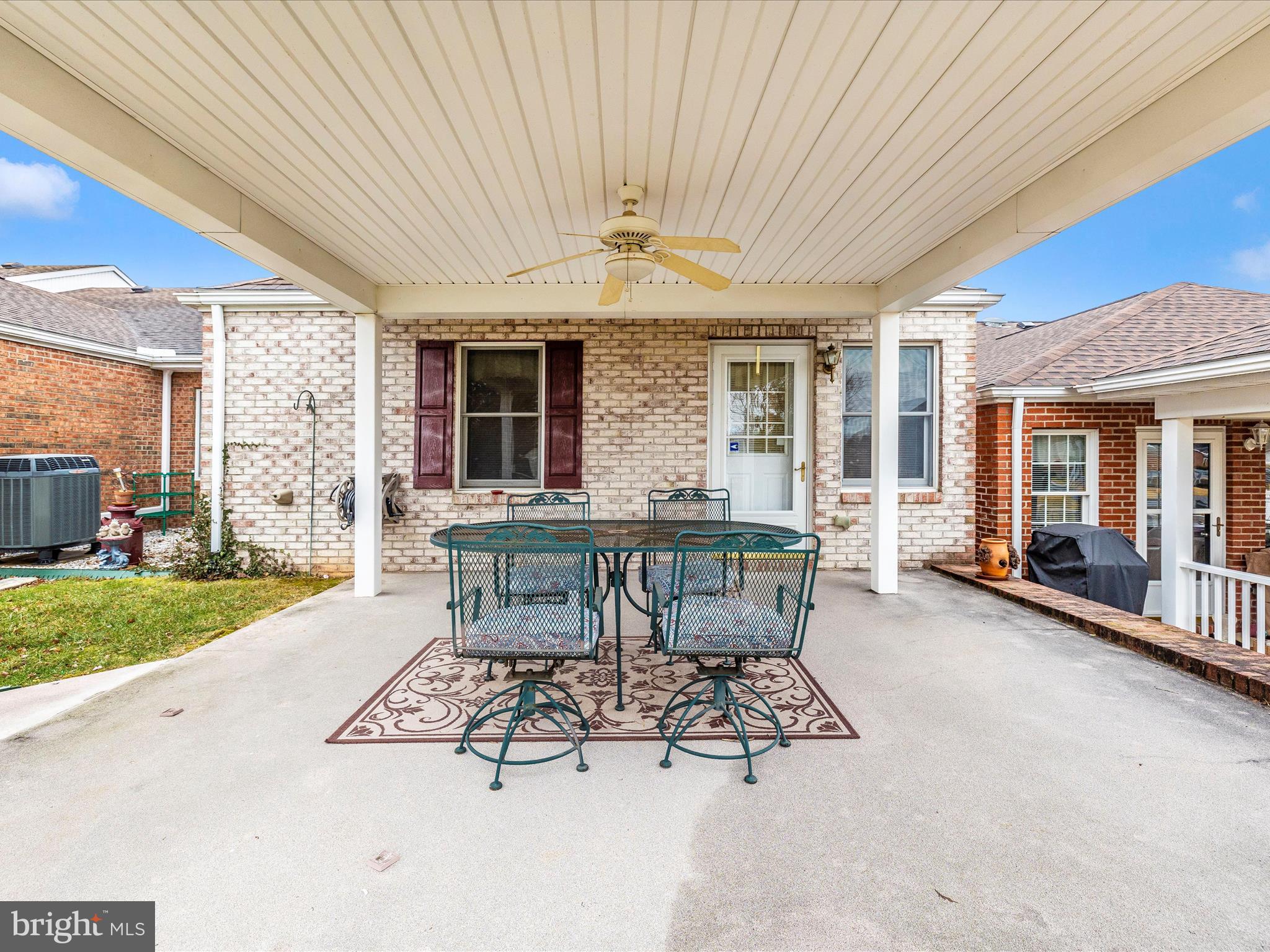 1233 GRAND LEGACY DRIVE