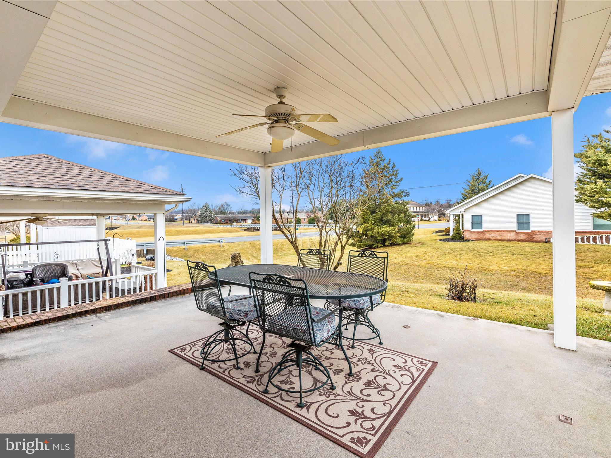 1233 GRAND LEGACY DRIVE