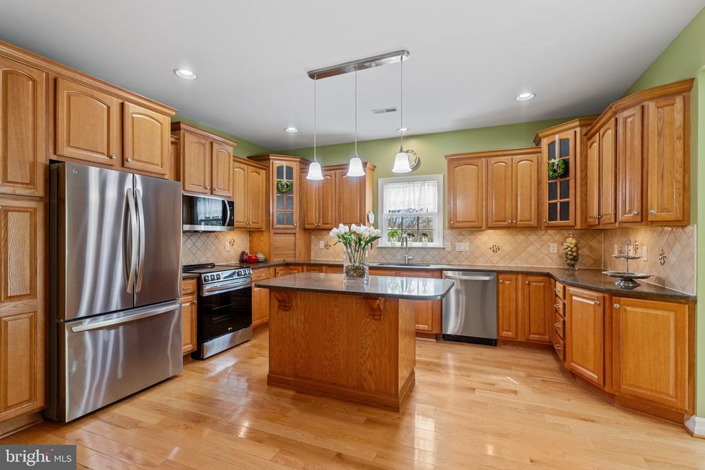 13054 HAWKINS CIRCLE 6
