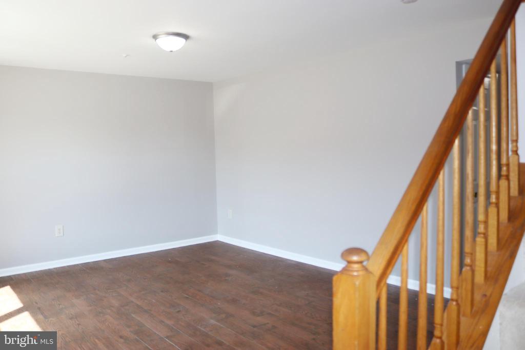 303 EAST RIDGE DRIVE