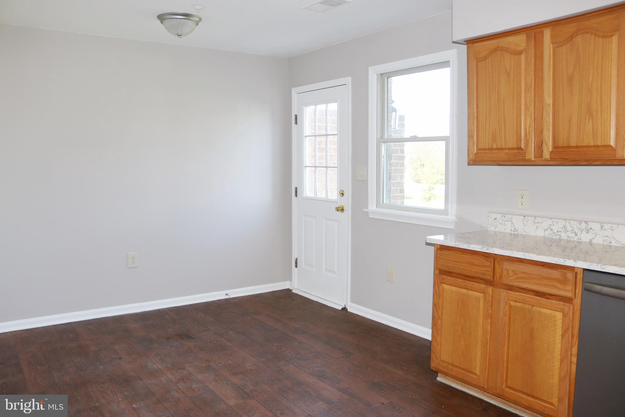303 EAST RIDGE DRIVE