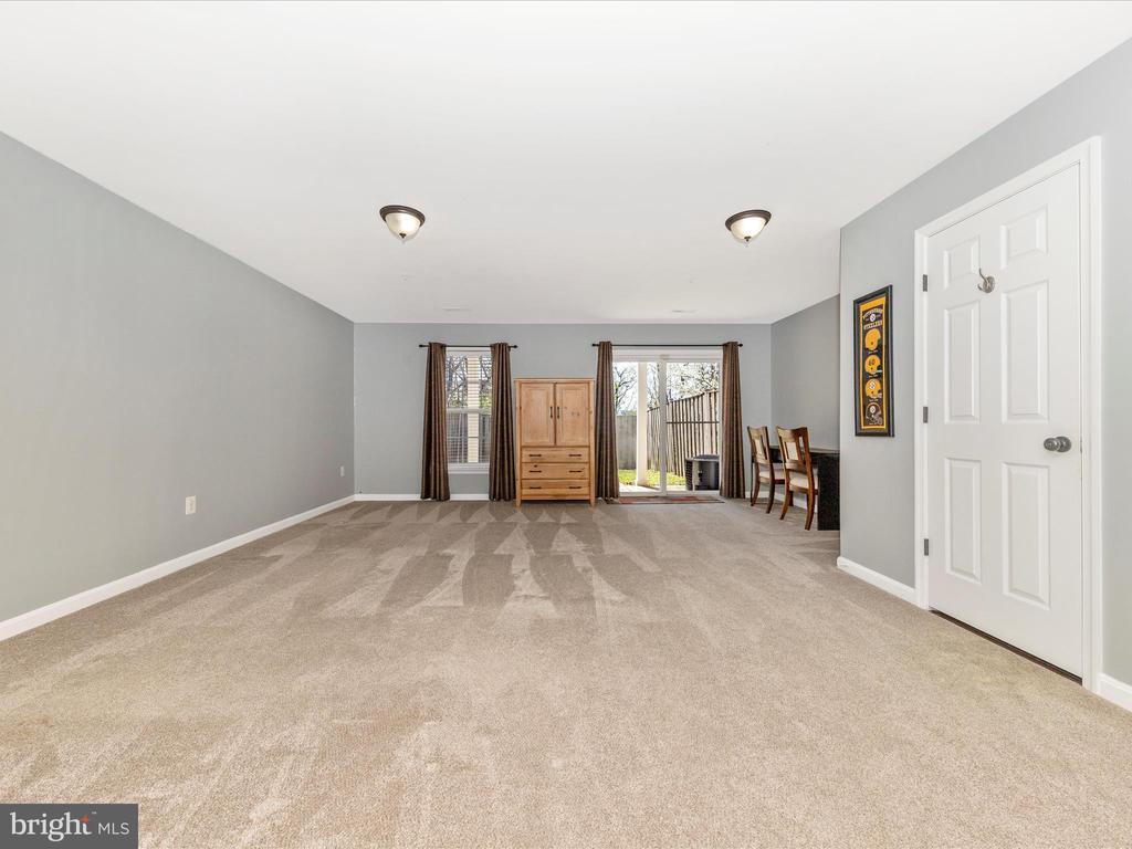 403 Green Fern Cir