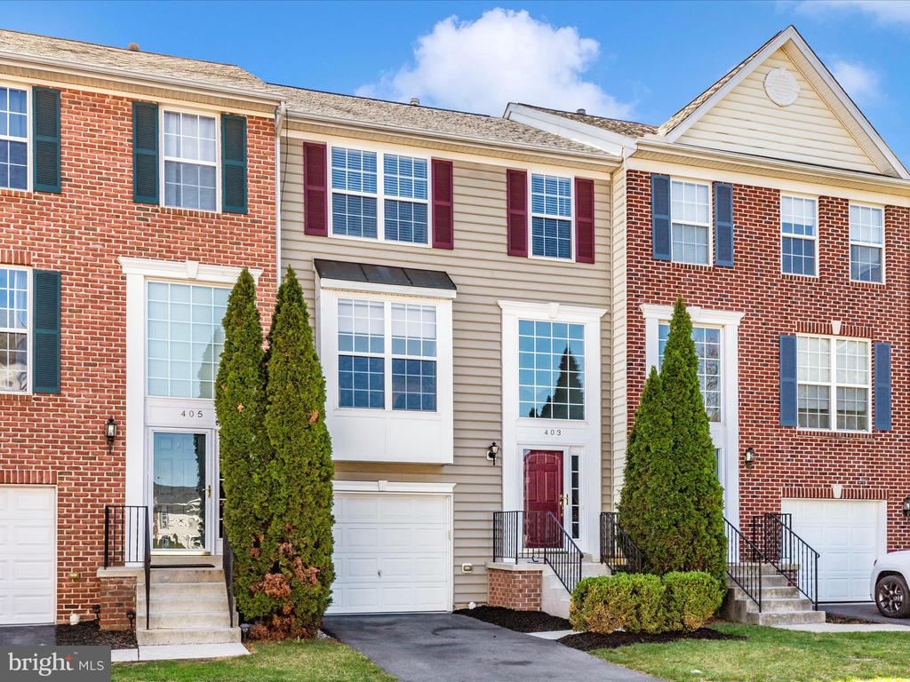 403 Green Fern Cir