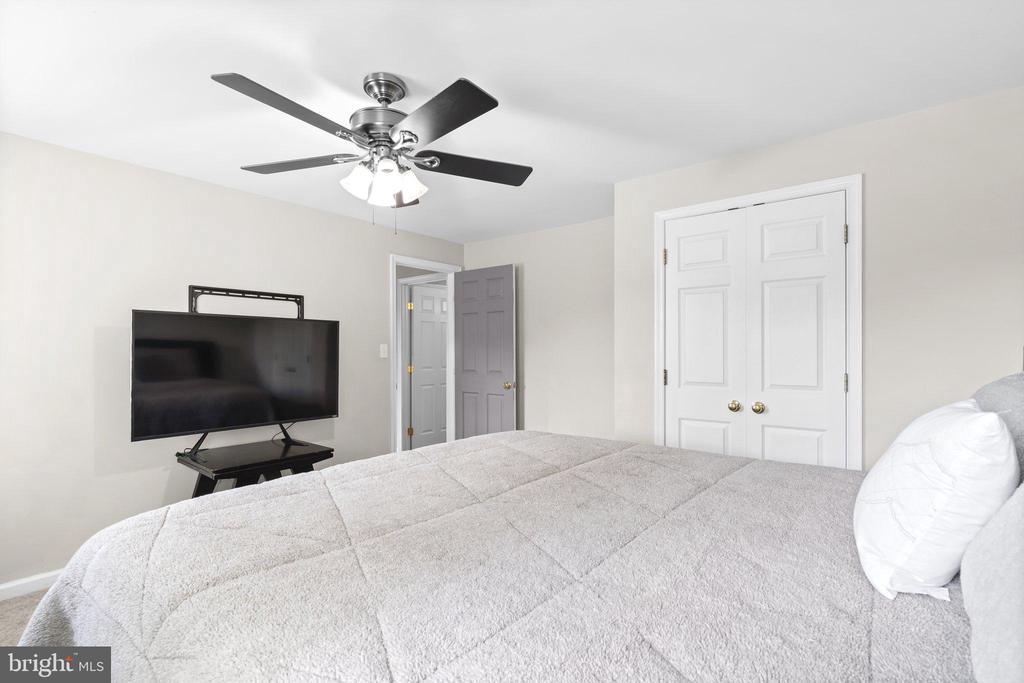 111 Gabriel Ct