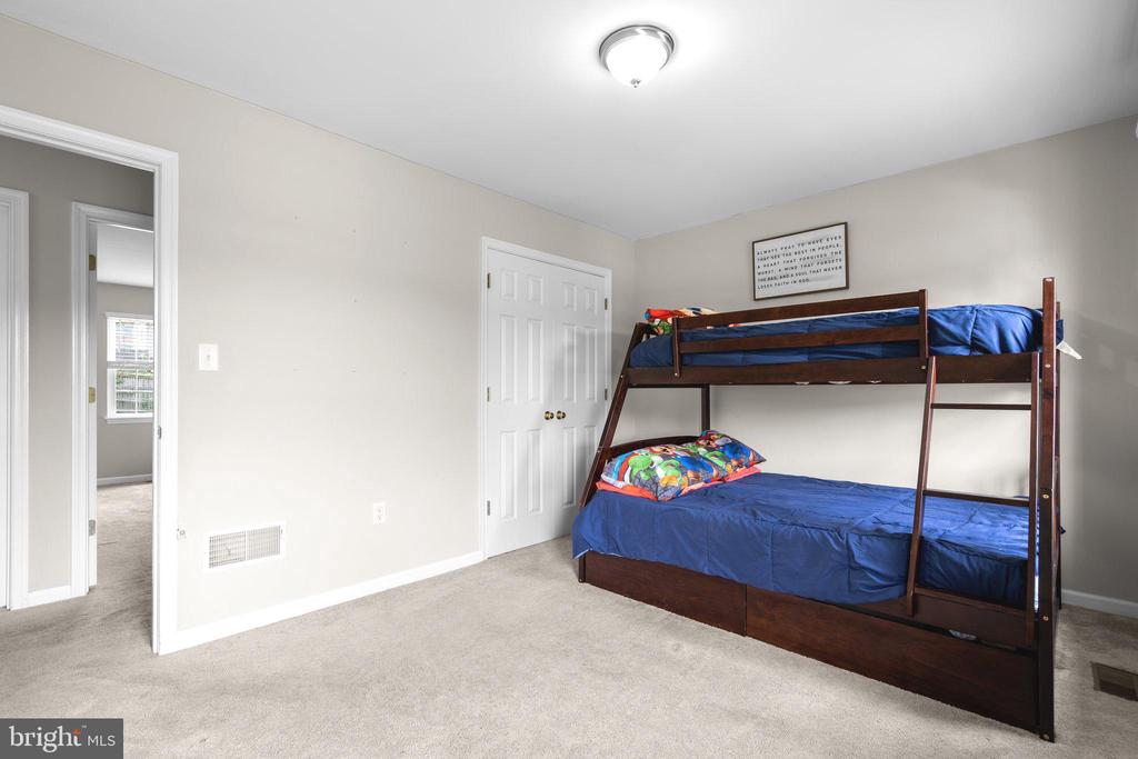 111 Gabriel Ct