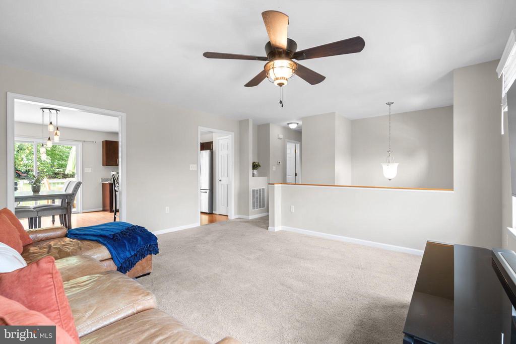 111 Gabriel Ct