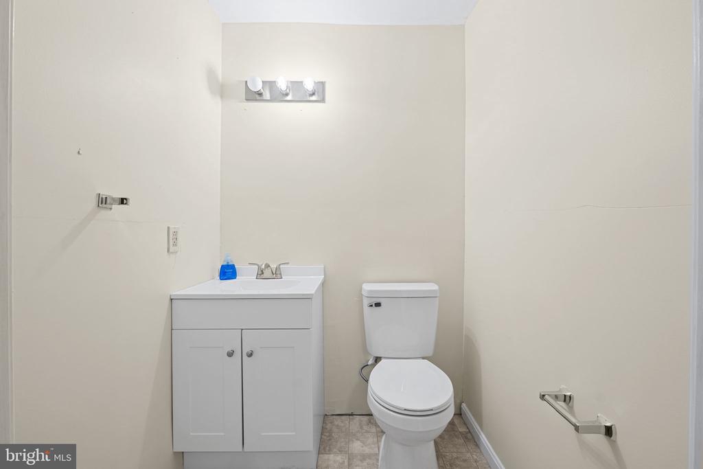 11312 Grouse Lane North Ln