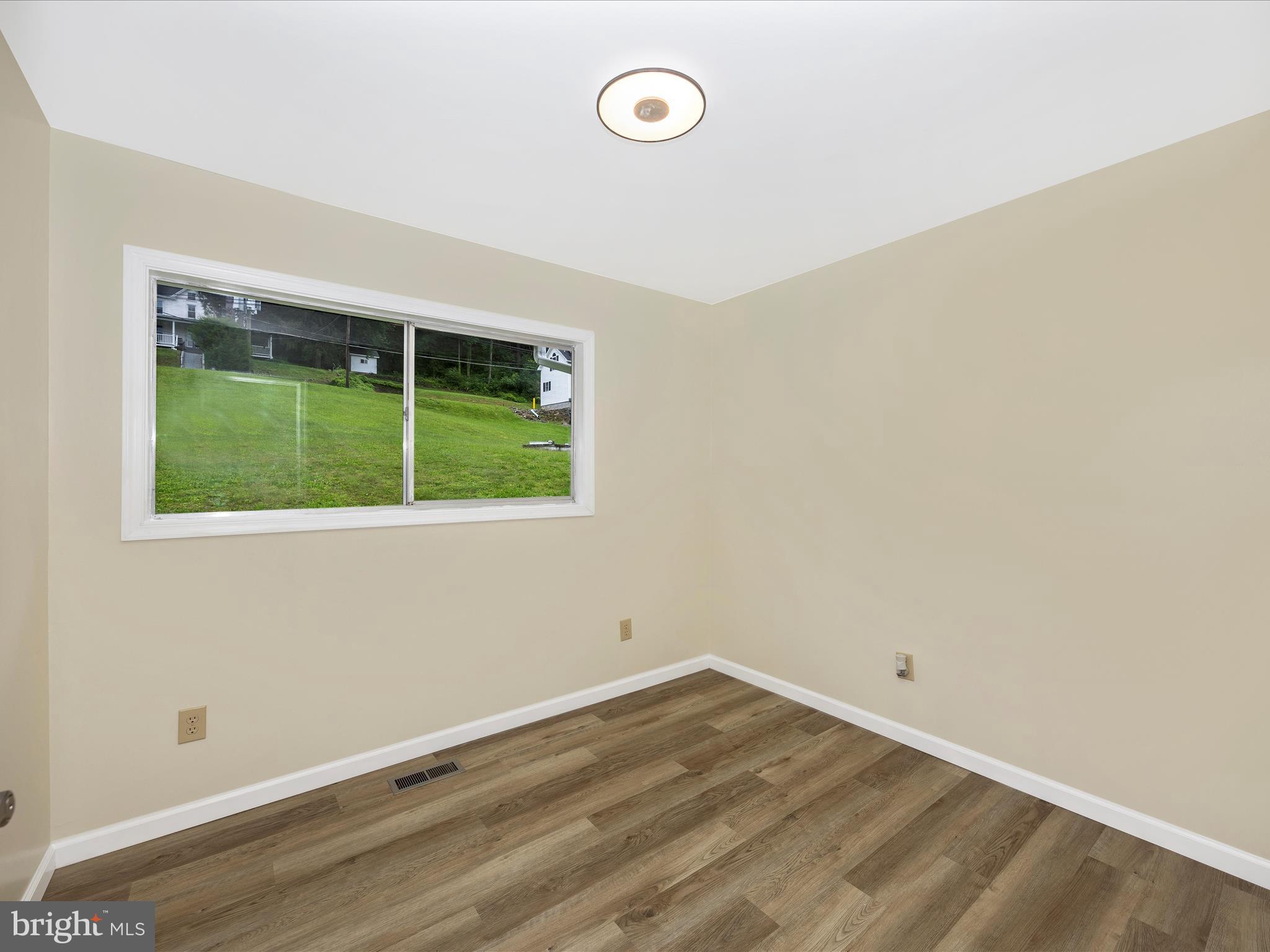 1119 Rohrersville Rd