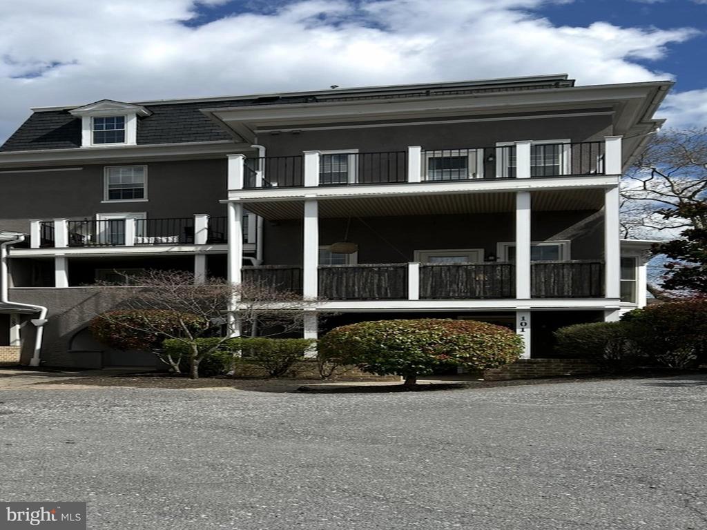 37 S PROSPECT ST #101