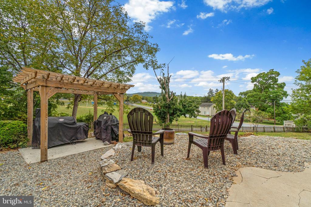 409 N MAIN STREET