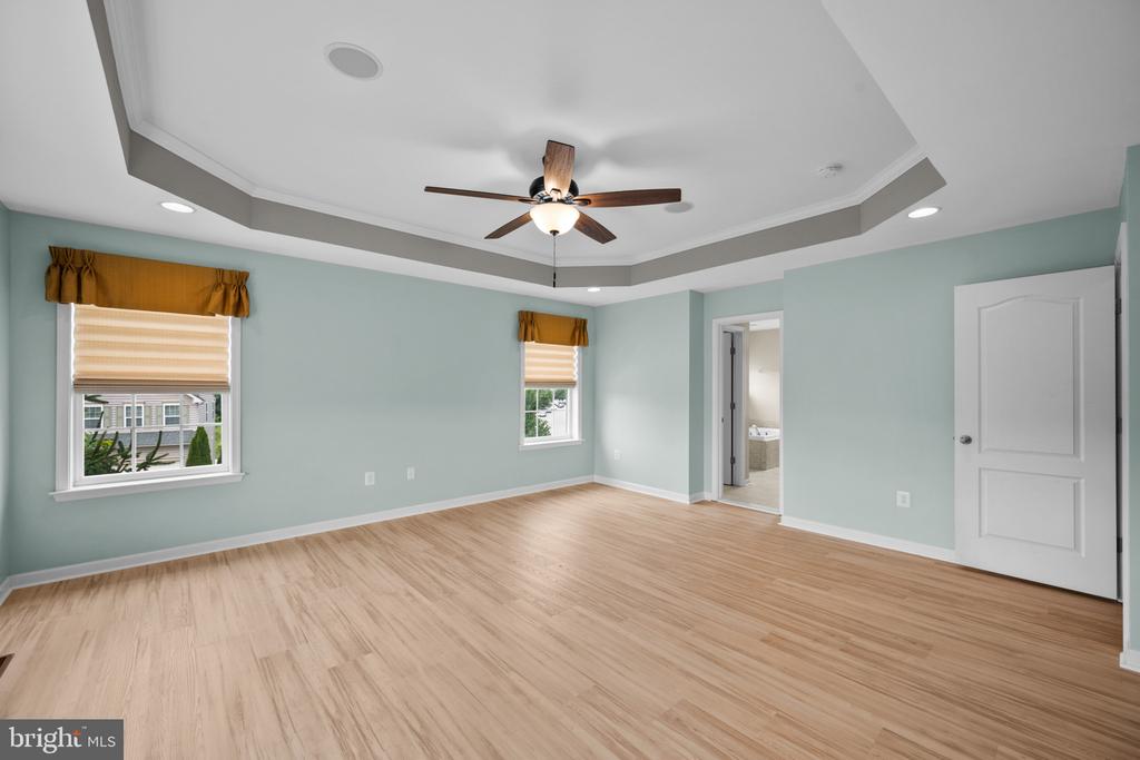 9424 MORNING DEW DRIVE