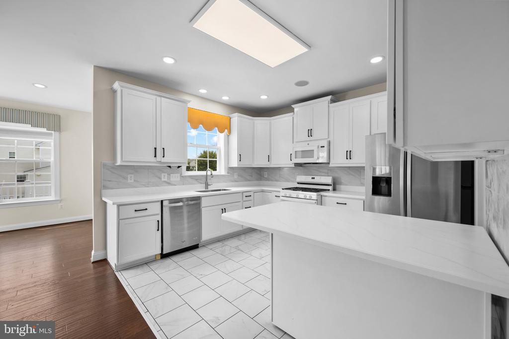 9424 MORNING DEW DRIVE