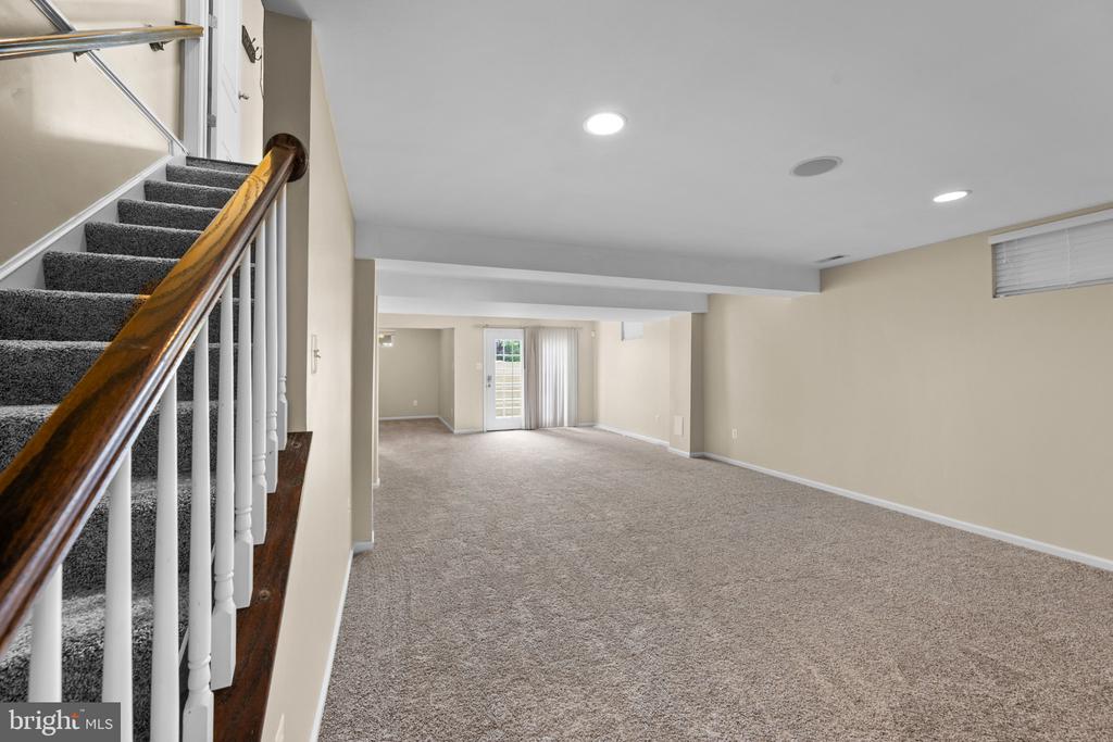 9424 MORNING DEW DRIVE