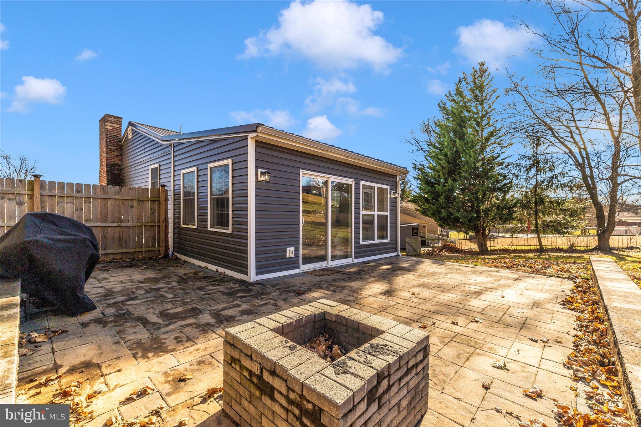 17818 STONE VALLEY CIRCLE