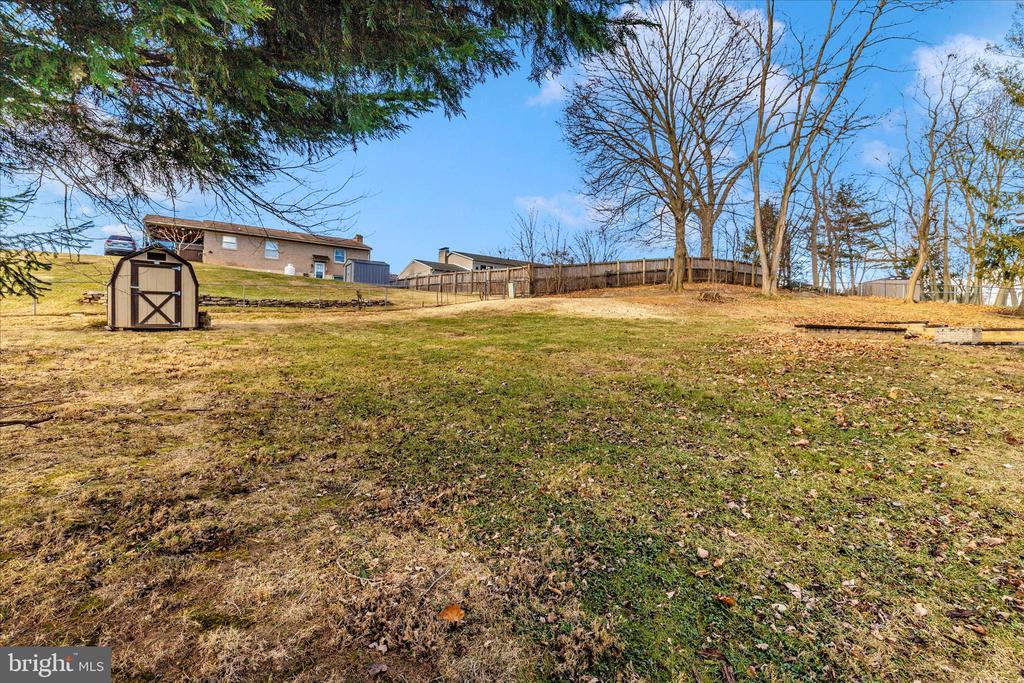 17818 STONE VALLEY CIRCLE