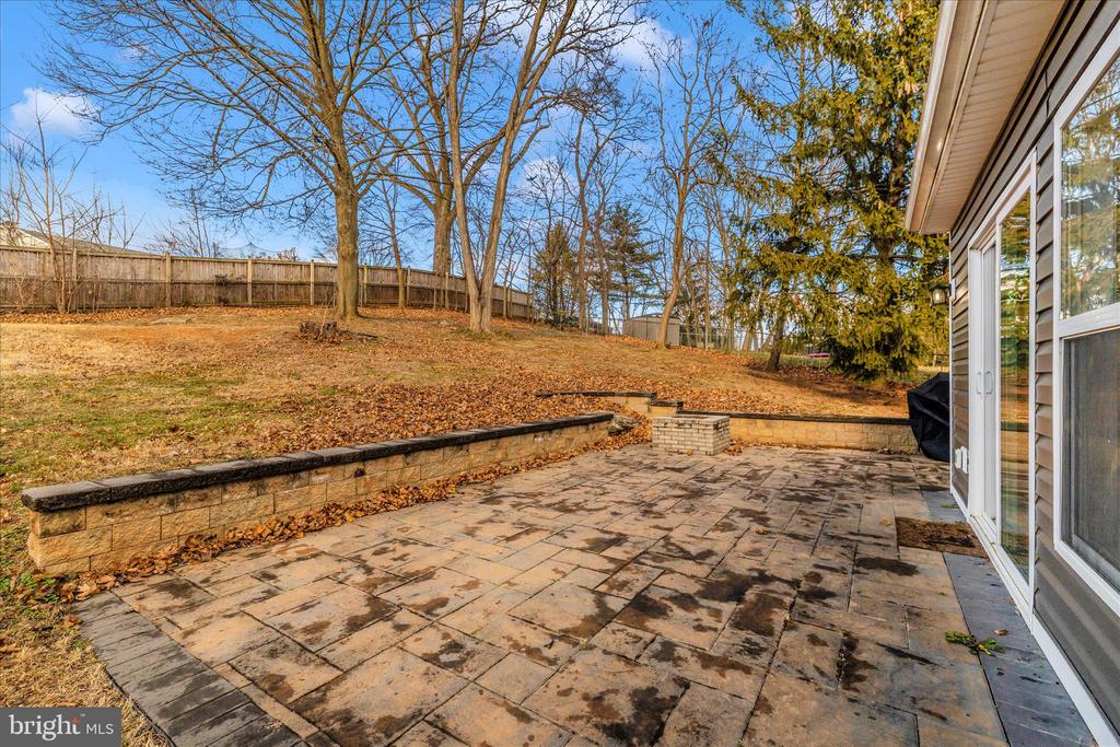 17818 STONE VALLEY CIRCLE
