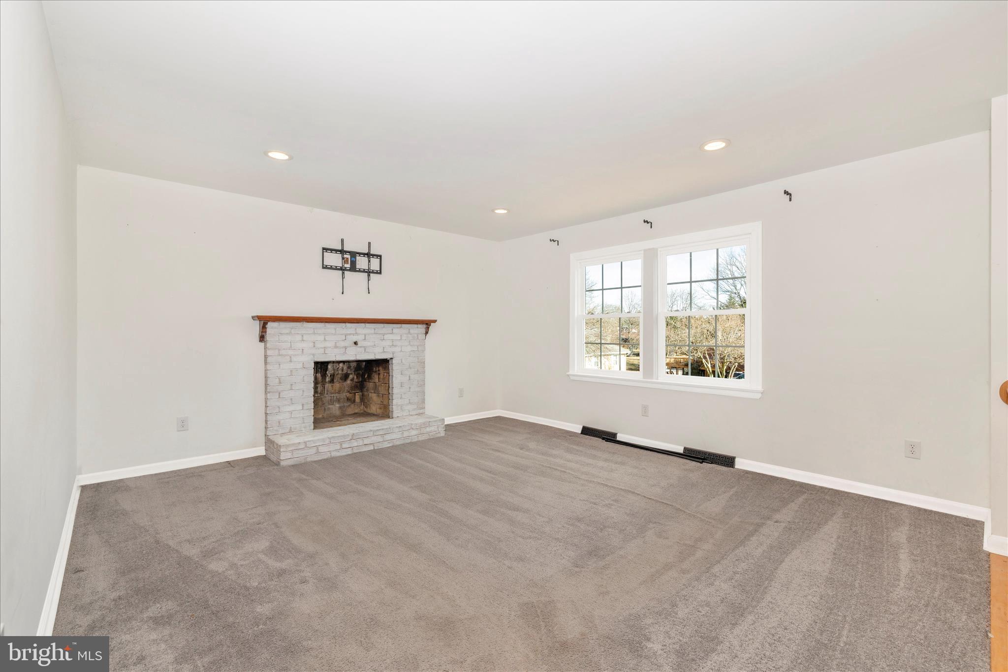 17818 STONE VALLEY CIRCLE