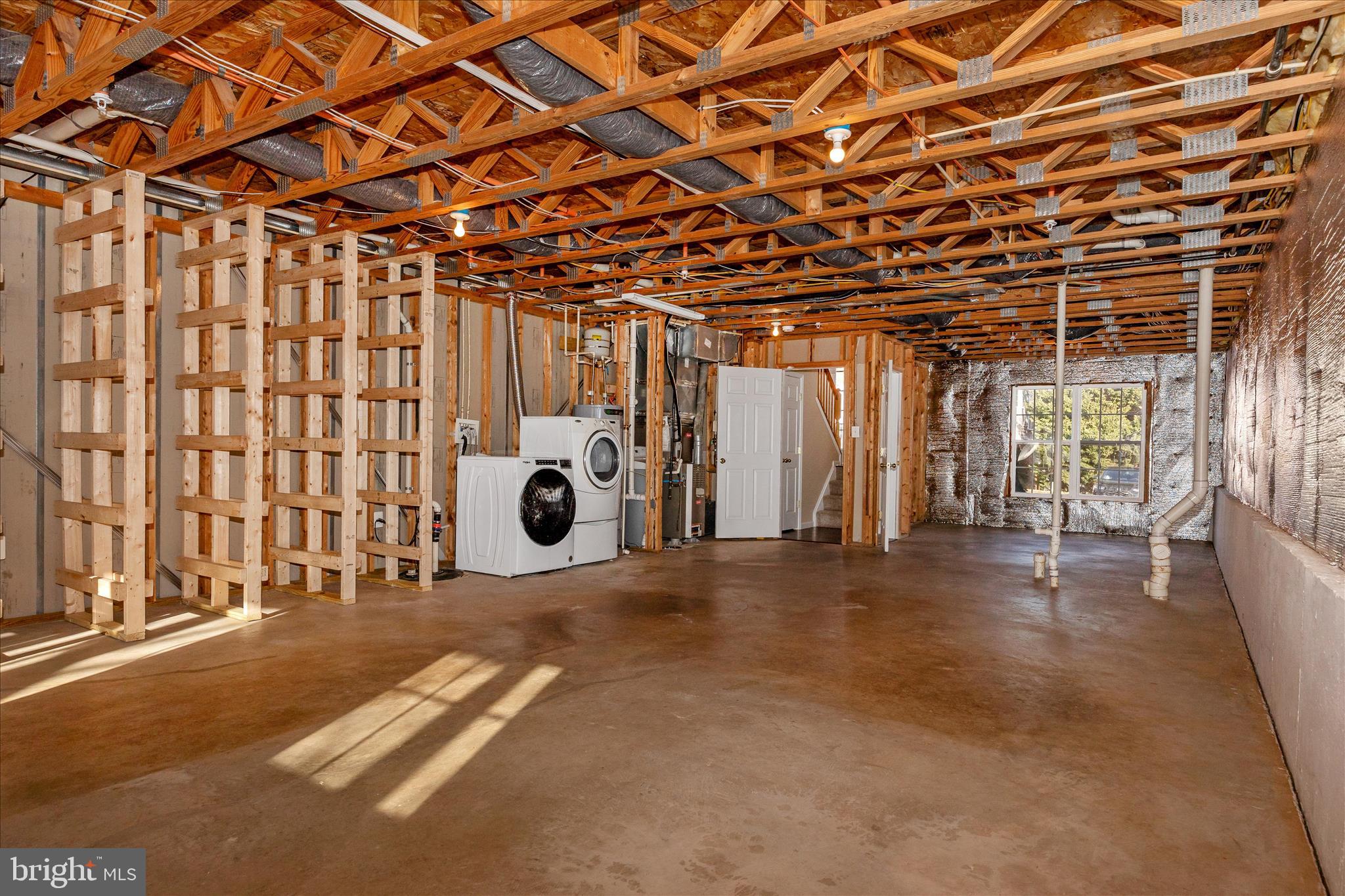 100 GREEN FERN CIRCLE