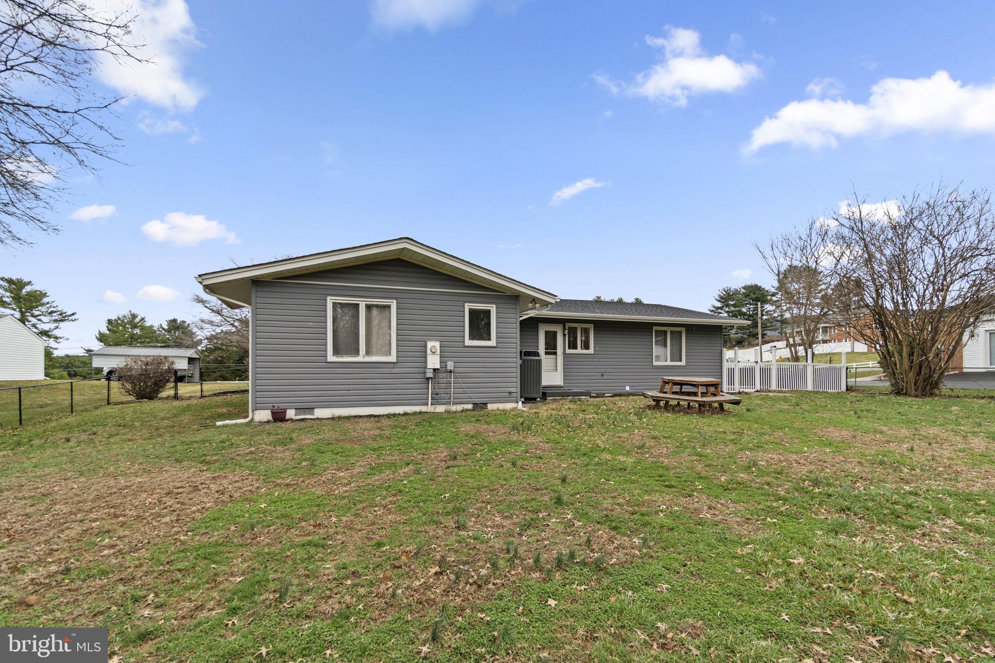 20767 BEAVER CREEK ROAD