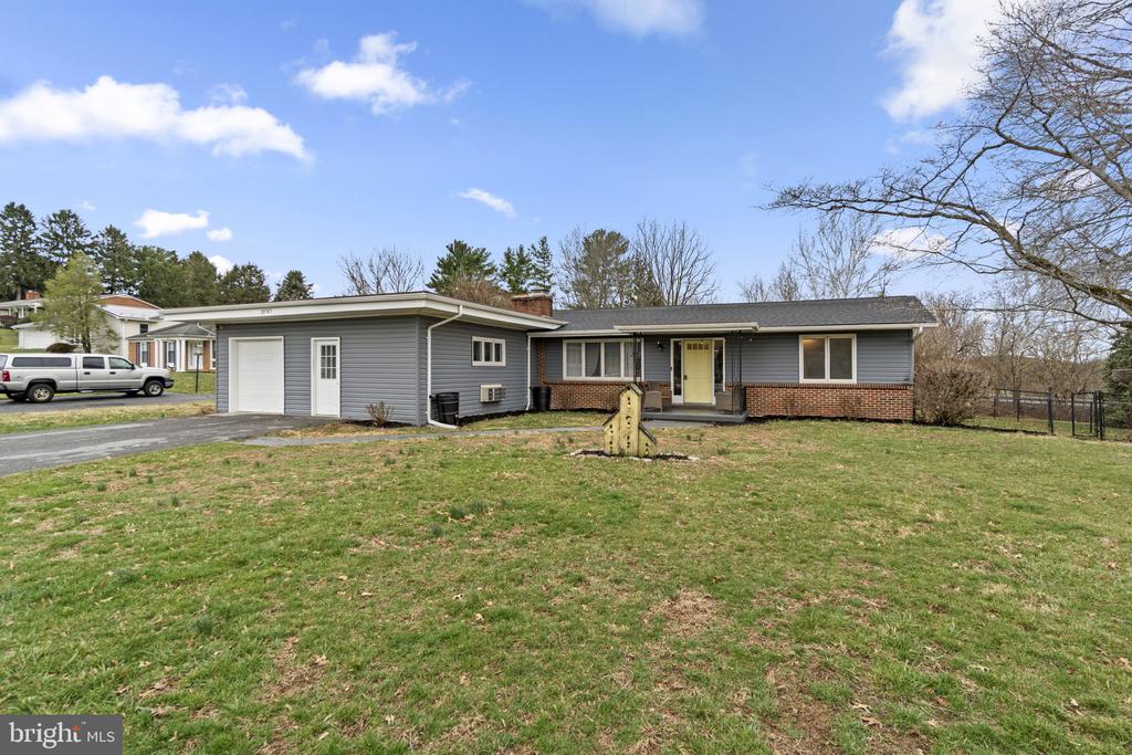 20767 BEAVER CREEK ROAD