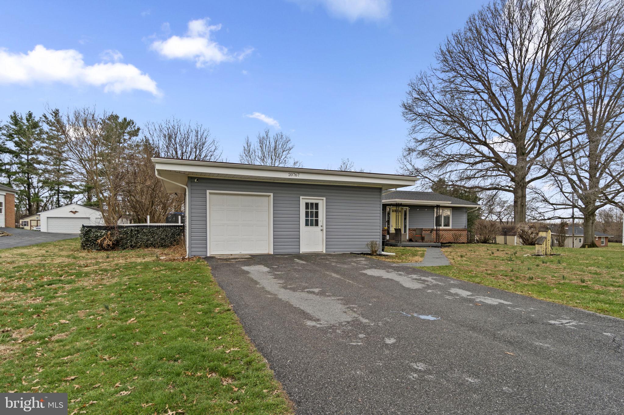 20767 BEAVER CREEK ROAD
