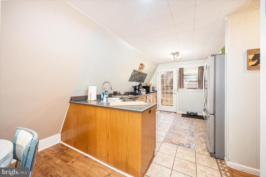 14141 ROBERTS ROAD