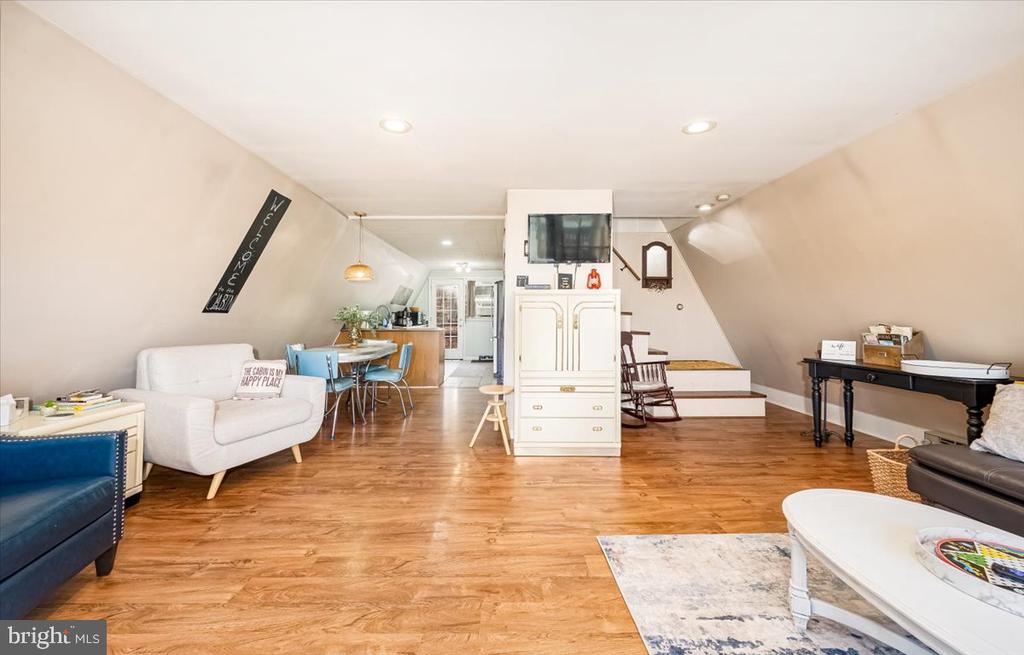 14141 ROBERTS ROAD