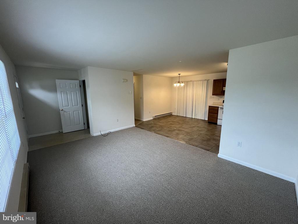 1246 PINECREST AVENUE 1248
