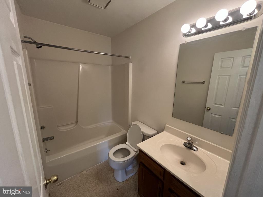 1246 PINECREST AVENUE 1248