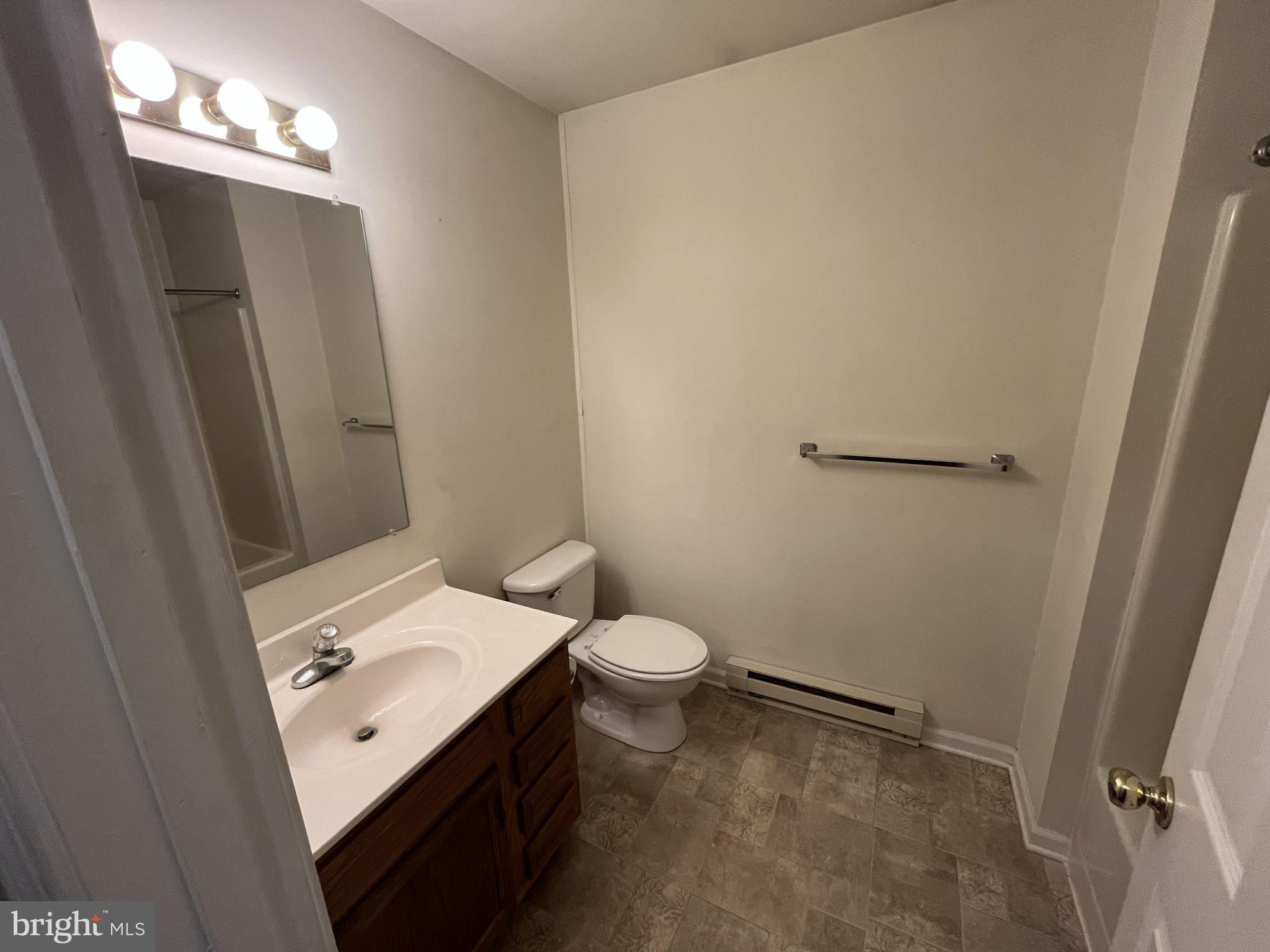 1246 PINECREST AVENUE 1248