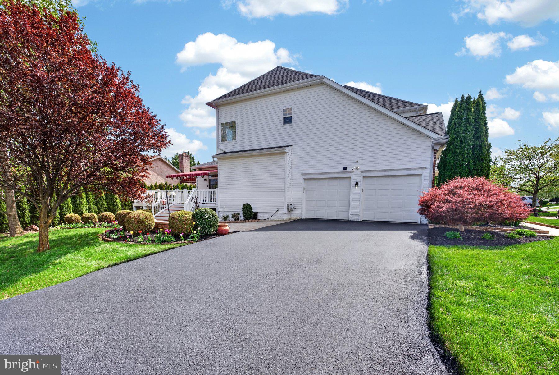 19103 RED MAPLE DRIVE