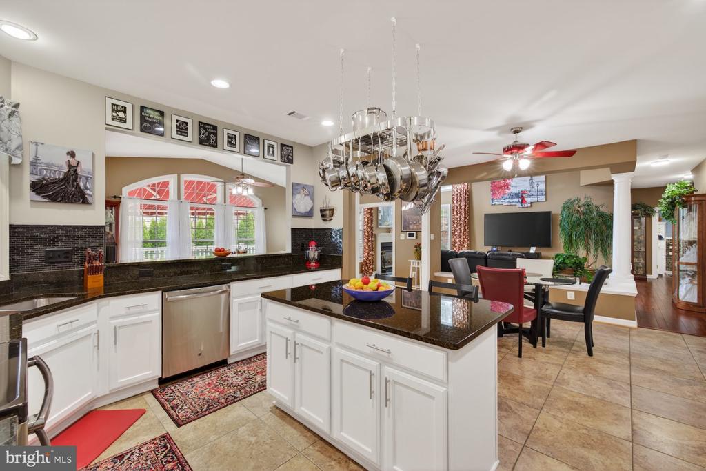 19103 RED MAPLE DRIVE