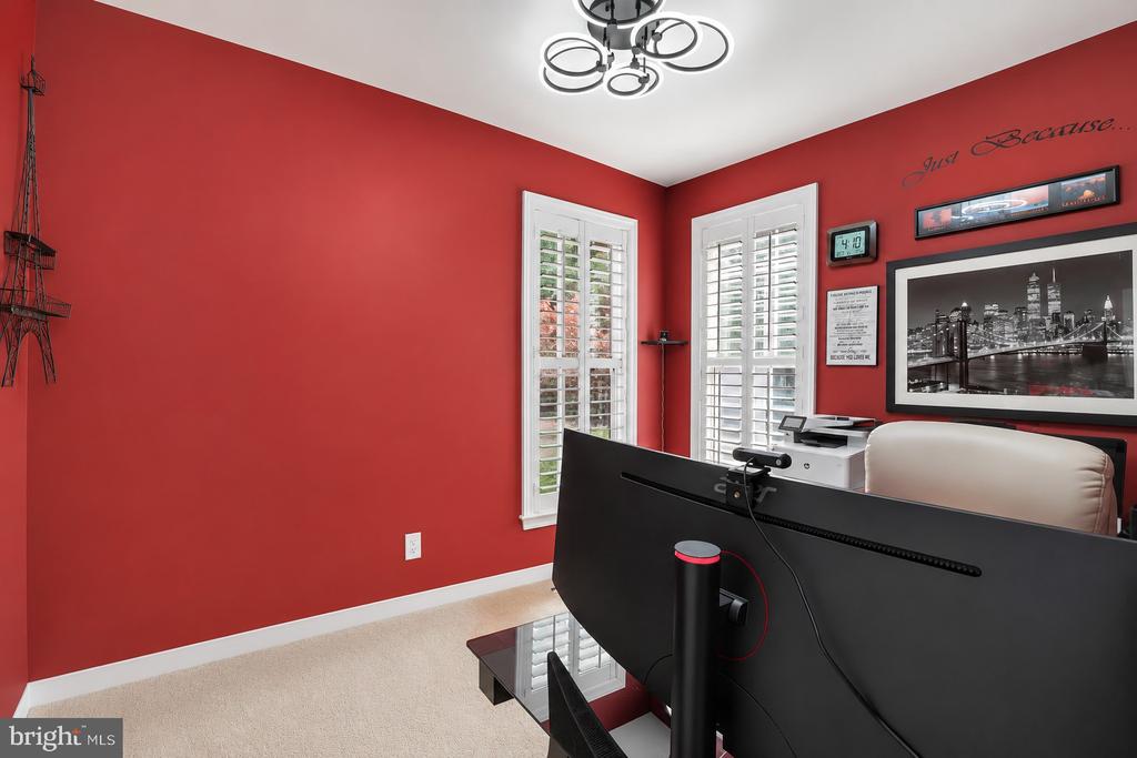 19103 RED MAPLE DRIVE