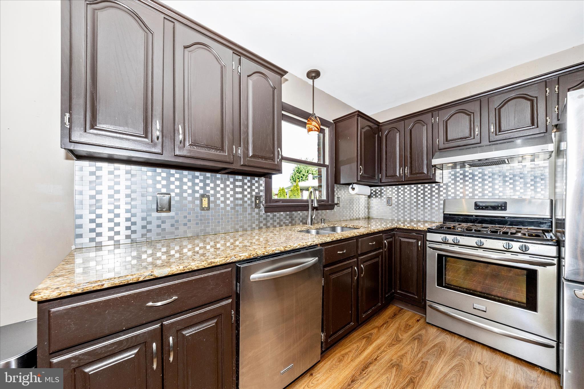 21 CARRIAGE HILL DRIVE