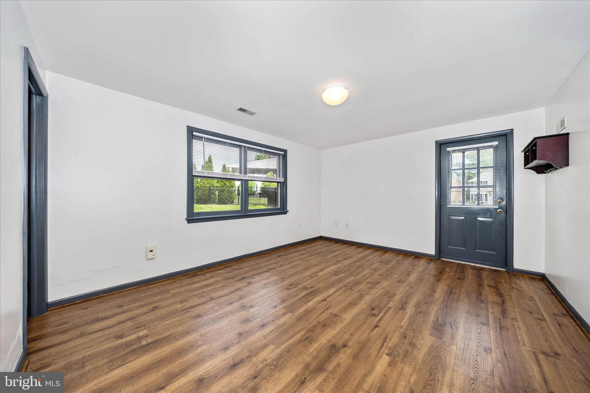 21 CARRIAGE HILL DRIVE