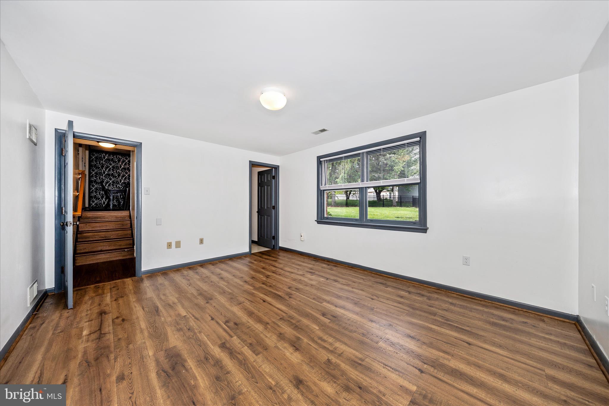 21 CARRIAGE HILL DRIVE