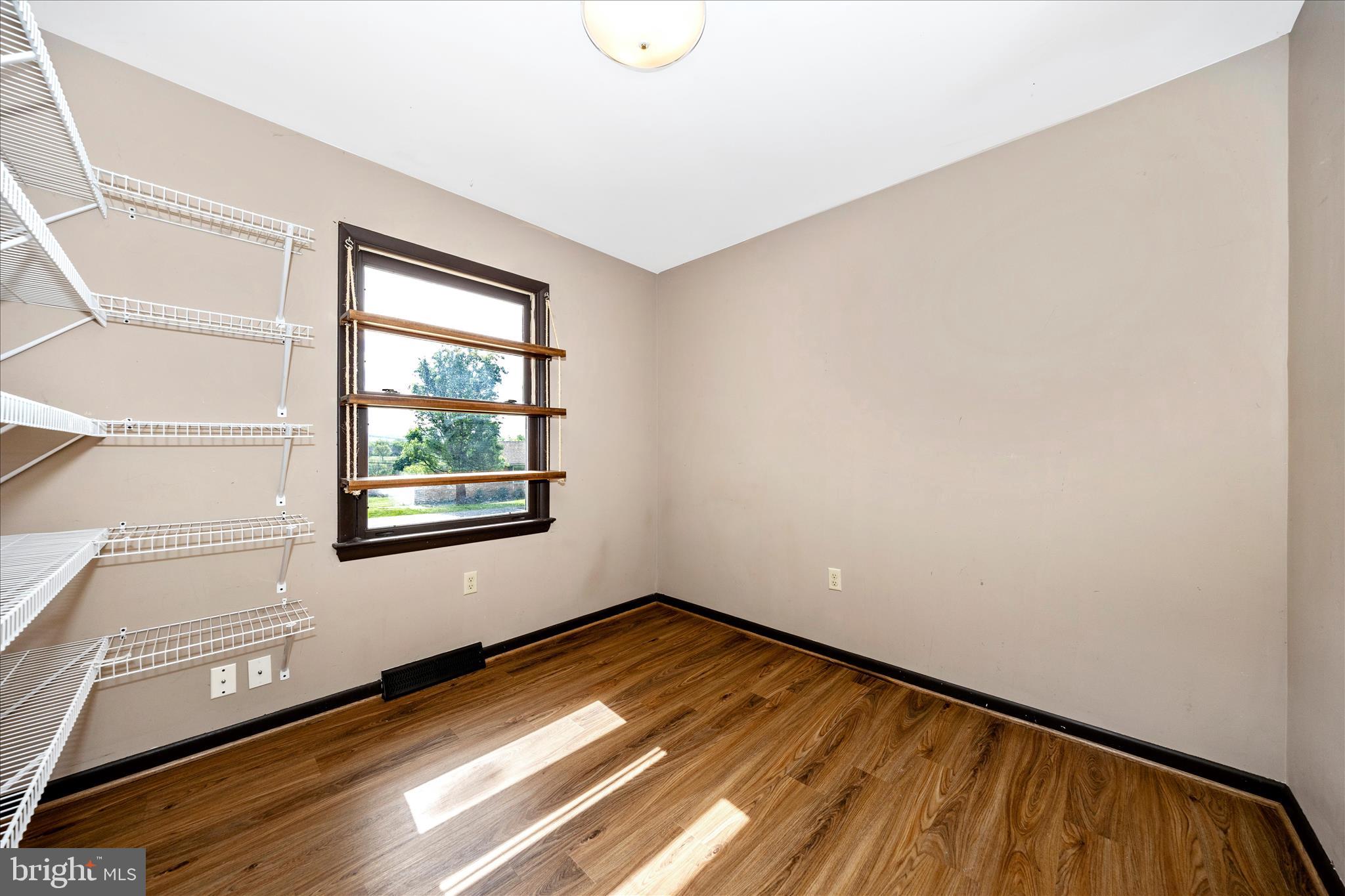 21 CARRIAGE HILL DRIVE