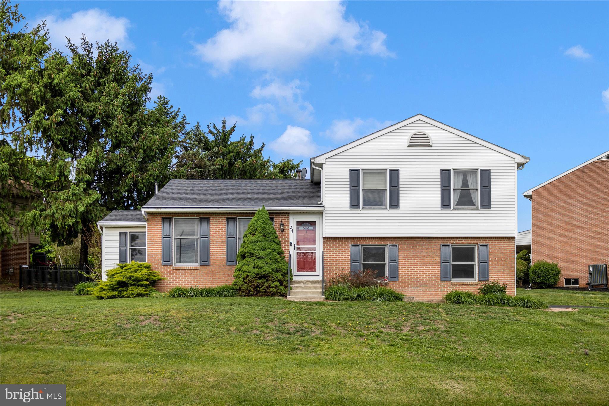 21 CARRIAGE HILL DRIVE