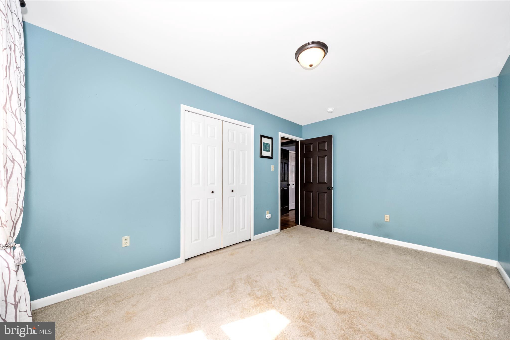21 CARRIAGE HILL DRIVE