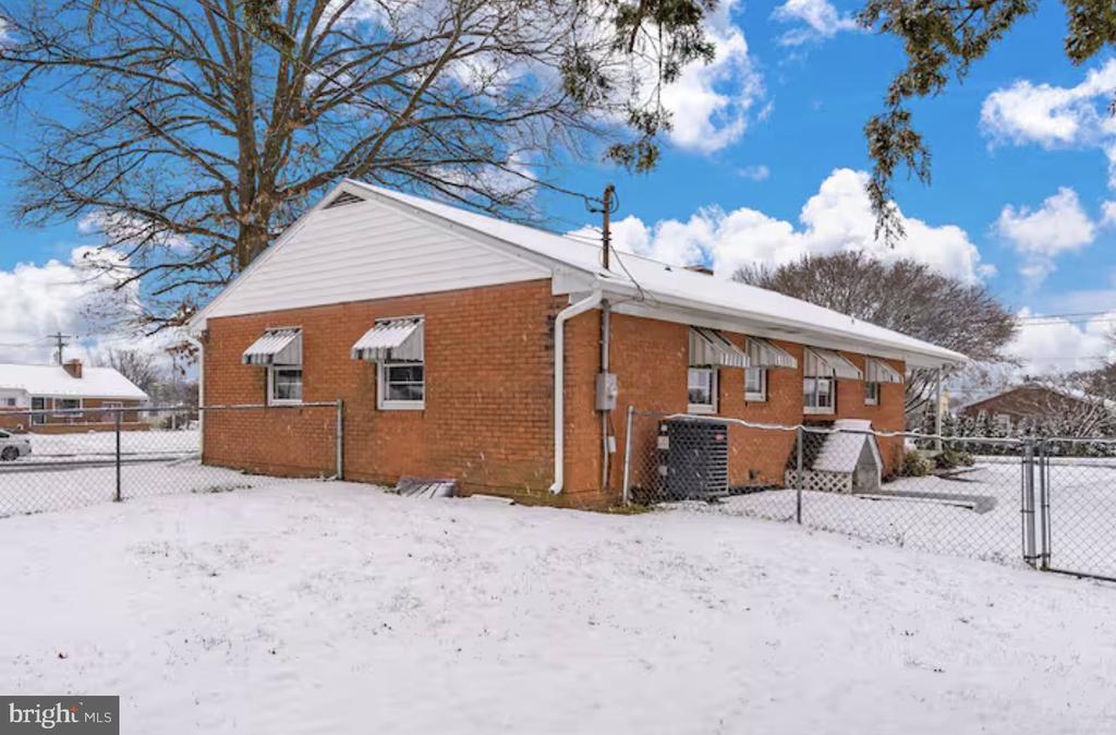 901 NOLAND DRIVE