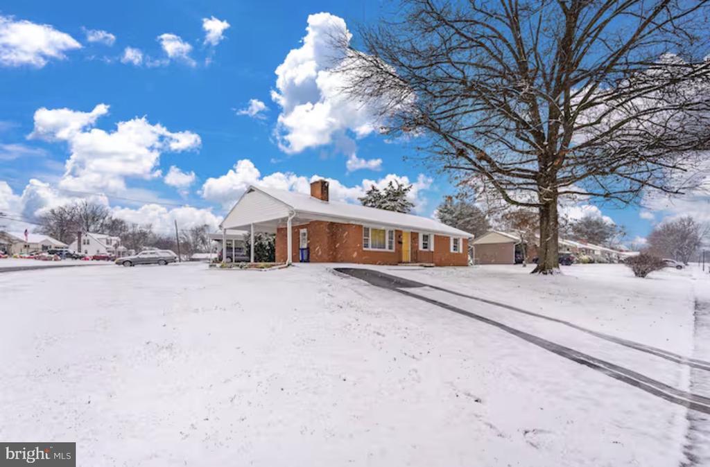 901 NOLAND DRIVE